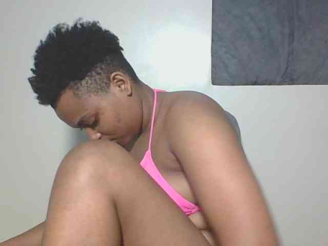 Brownywizzy Live Webcam on {site_name}