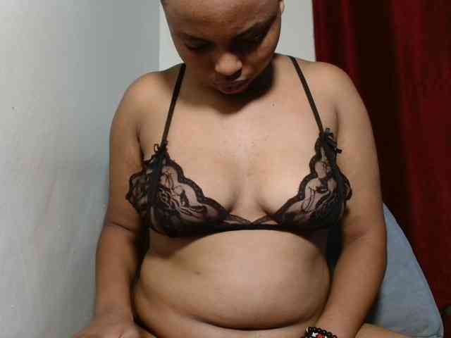 Brownywizzy webcam