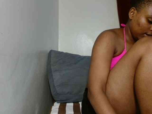 Brownywizzy webcam