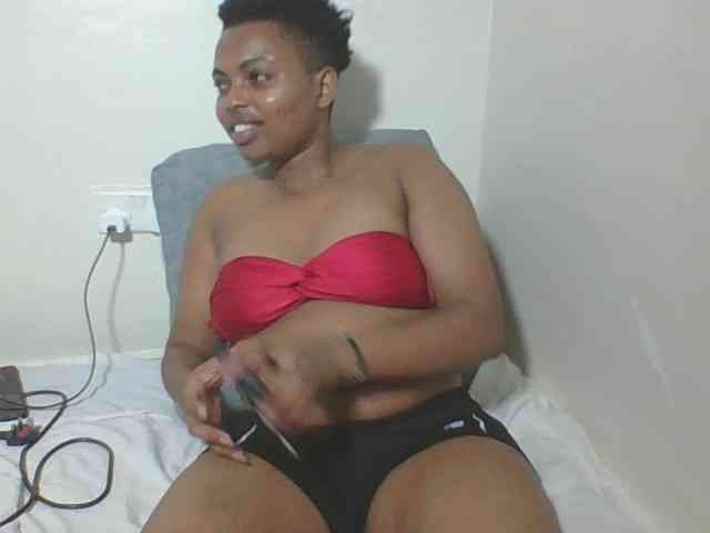 Brownywizzy Live Webcam on BongaCams