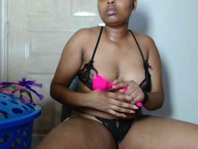 Brownywizzy webcam