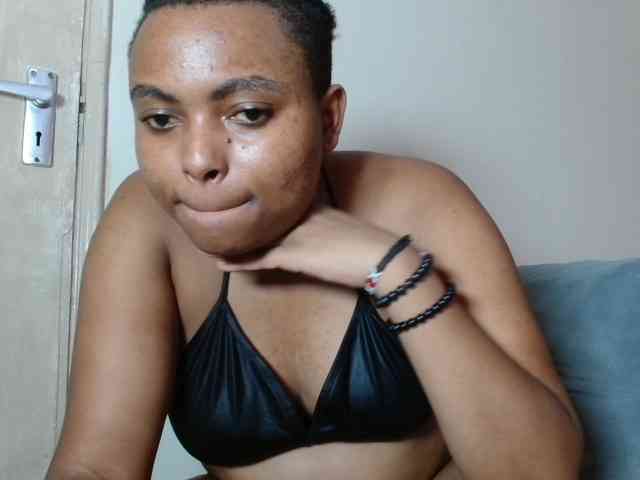 Brownywizzy webcam