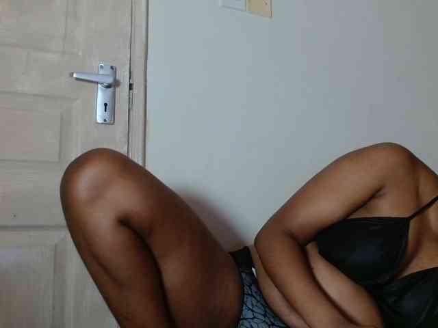 Brownywizzy webcam