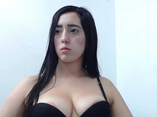 ivorynoir live cam profile