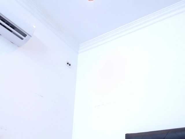 ivorynoir's BongaCams show and profile