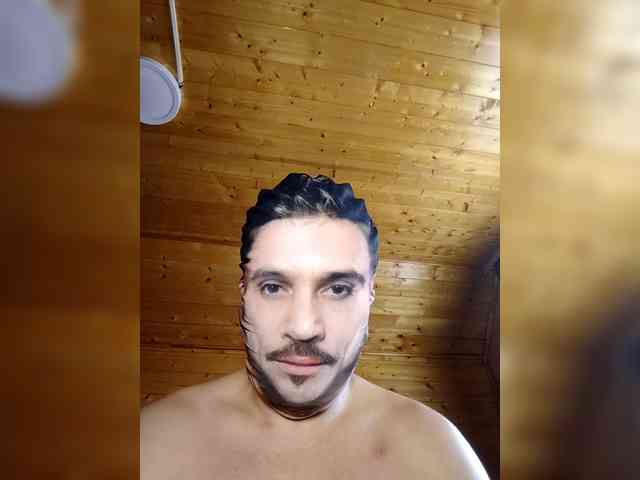 Vitaliy1988xxx Live Webcam on BongaCams