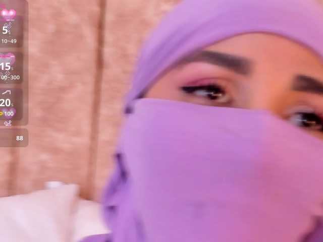 -Alisha's BongaCams show and profile