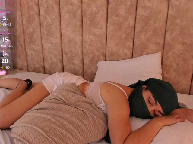 -Alisha's BongaCams show and profile