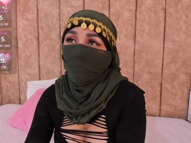 -Alisha's BongaCams show and profile