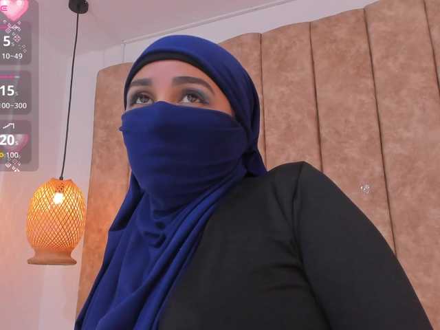 -Alisha's BongaCams show and profile