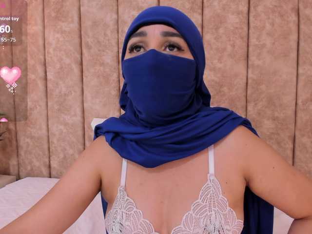 -Alisha's BongaCams show and profile