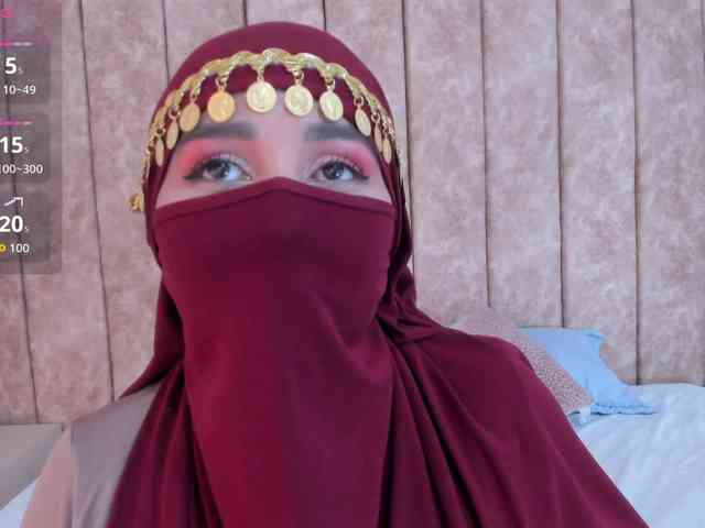 -Alisha webcam