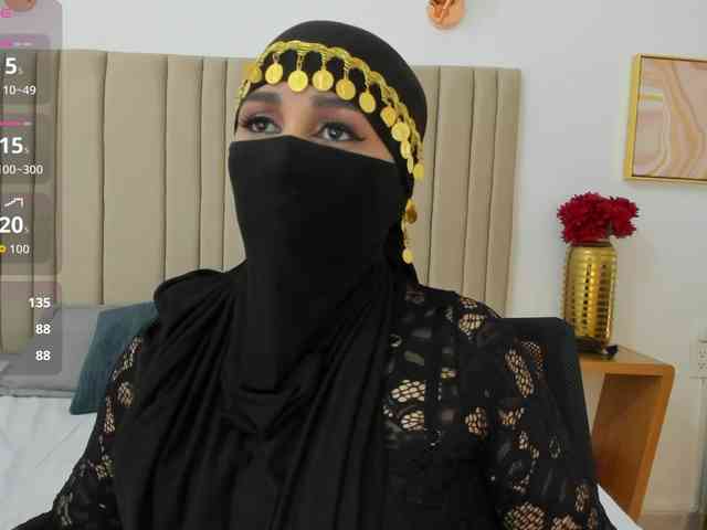 -Alisha webcam