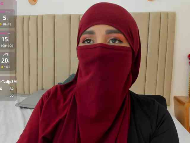 -Alisha webcam