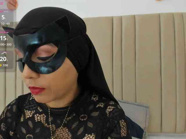 -Alisha webcam