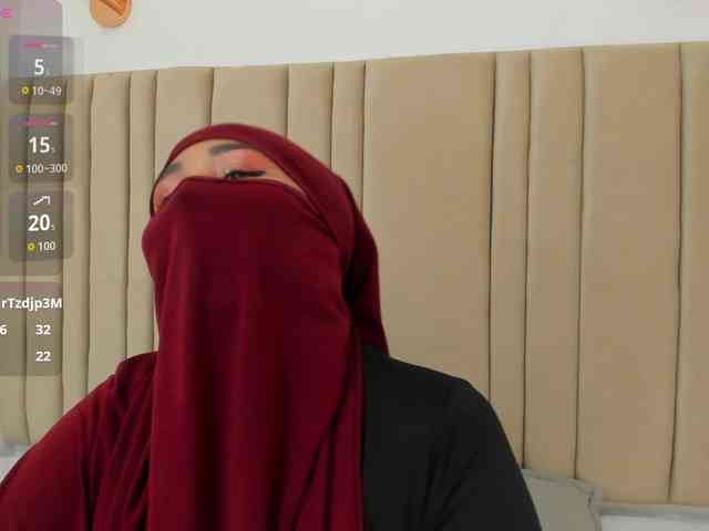 -Alisha webcam