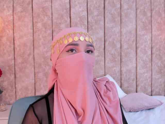 -Alisha webcam