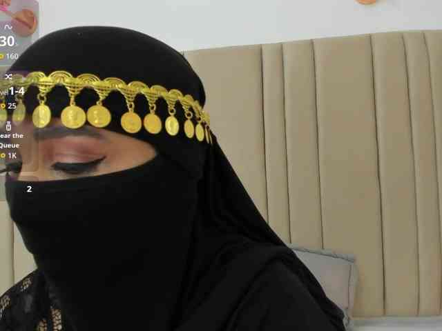 -Alisha webcam
