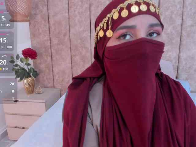 -Alisha webcam