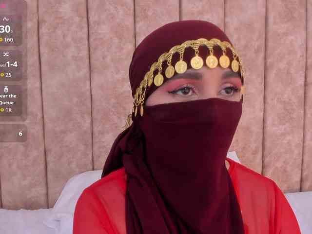 -Alisha webcam