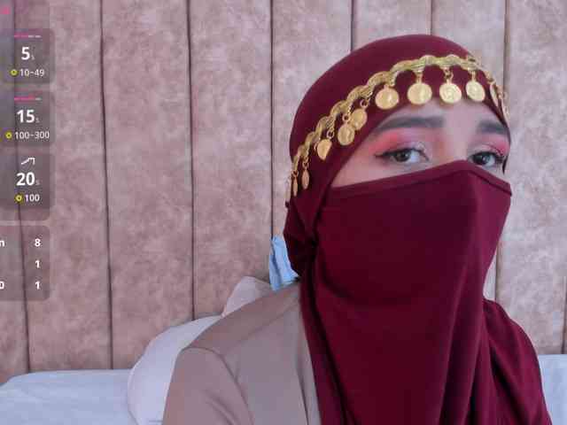 -Alisha webcam