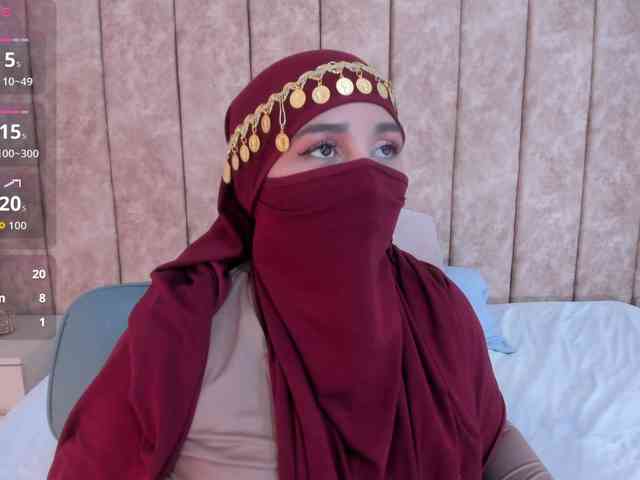 -Alisha webcam