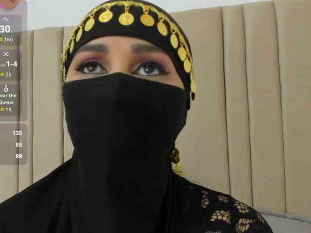 -Alisha webcam