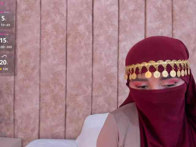 -Alisha webcam
