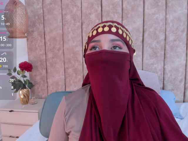 -Alisha webcam