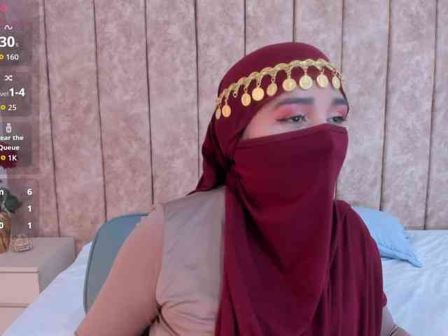 -Alisha webcam