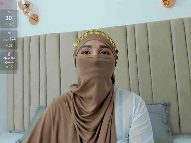 -Alisha webcam