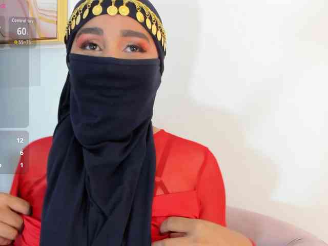 -Alisha webcam