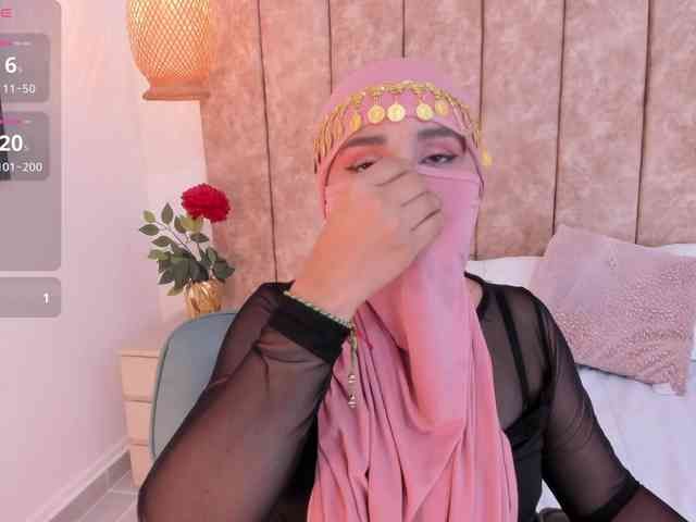 -Alisha webcam