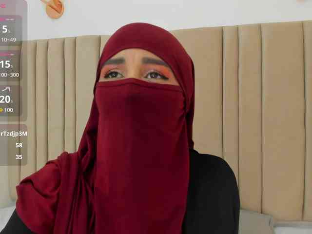 -Alisha webcam