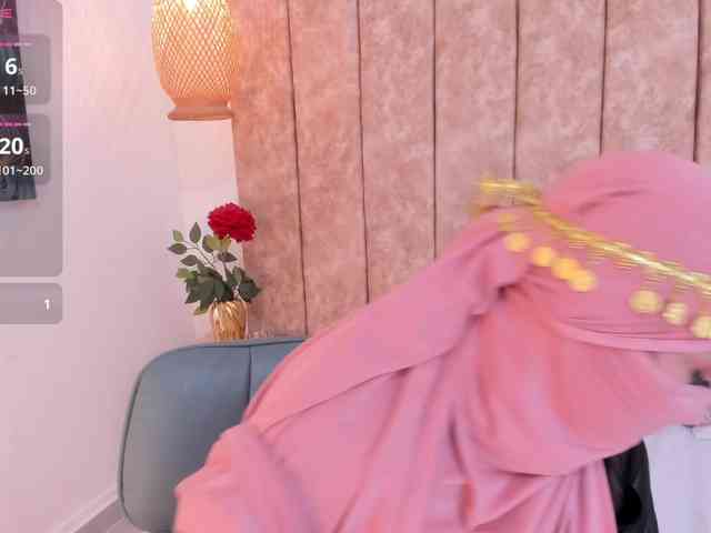 -Alisha webcam