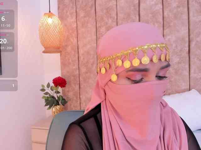 -Alisha webcam