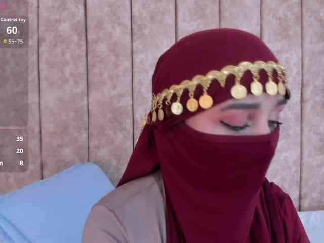 -Alisha webcam