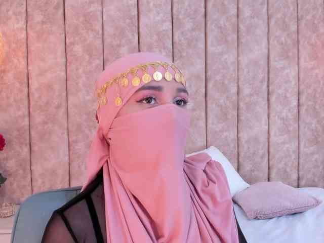 -Alisha webcam