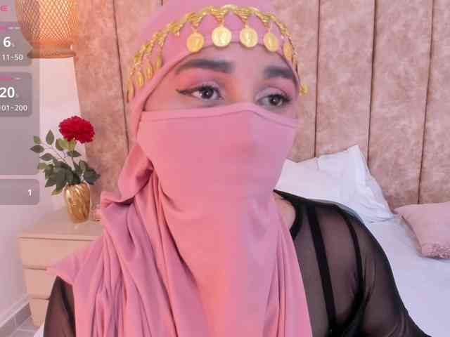-Alisha webcam