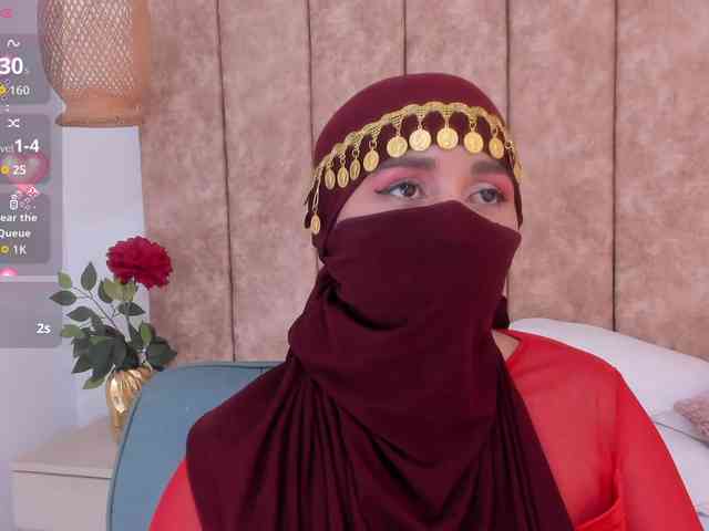 -Alisha webcam