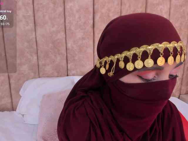 -Alisha webcam