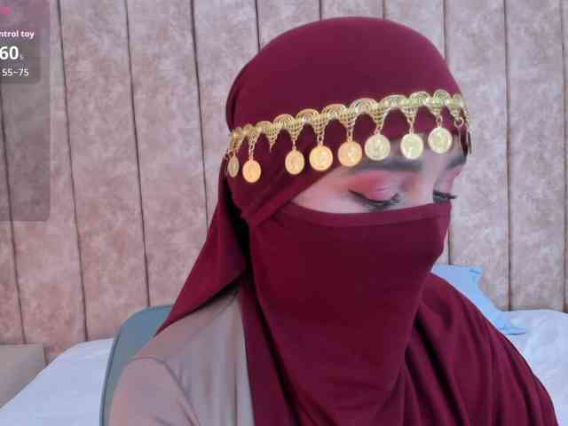 -Alisha webcam