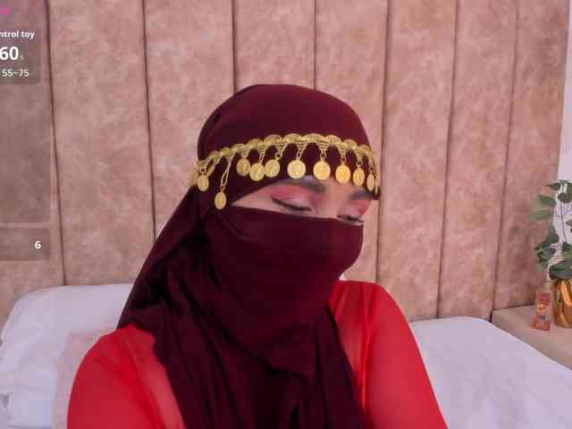 -Alisha webcam