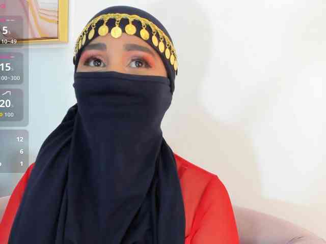 -Alisha webcam