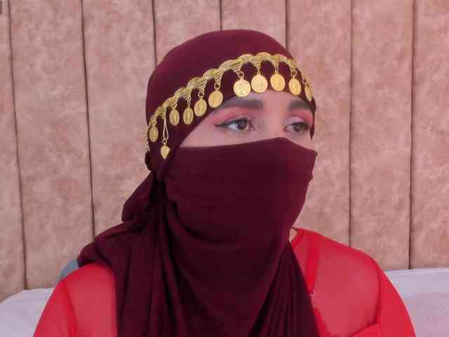 -Alisha webcam