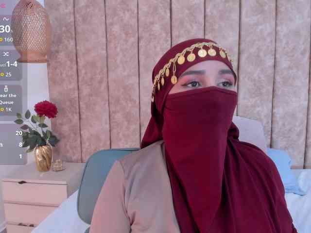 -Alisha webcam