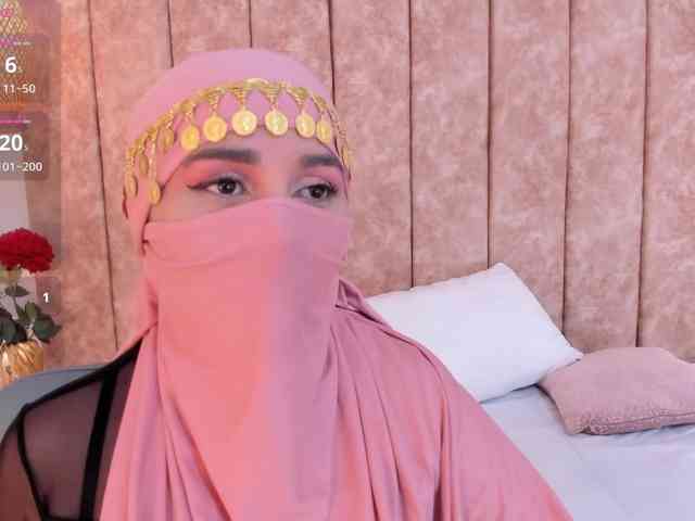 -Alisha webcam