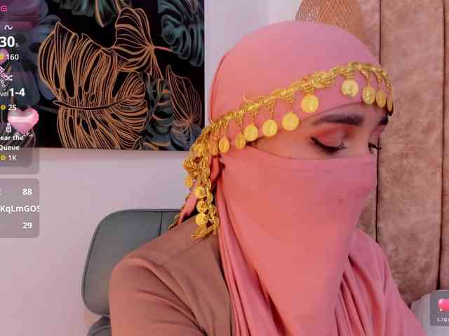 -Alisha webcam