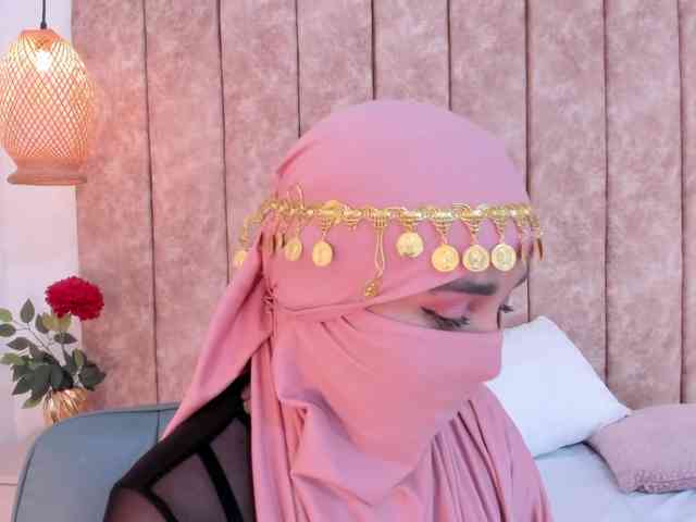 -Alisha webcam