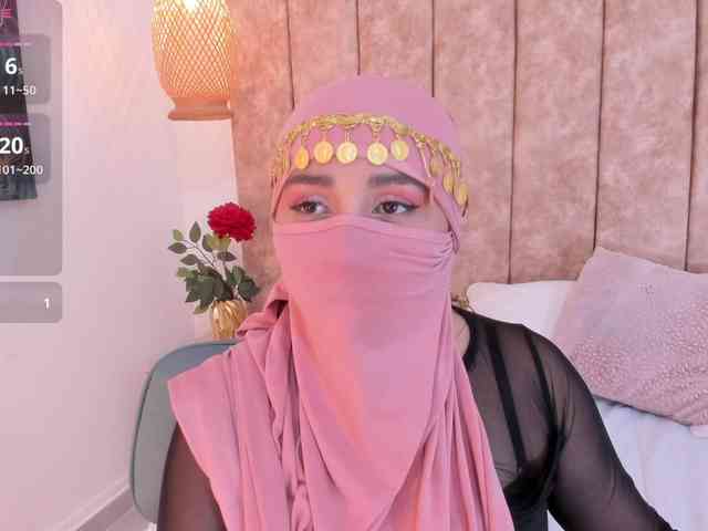 -Alisha webcam
